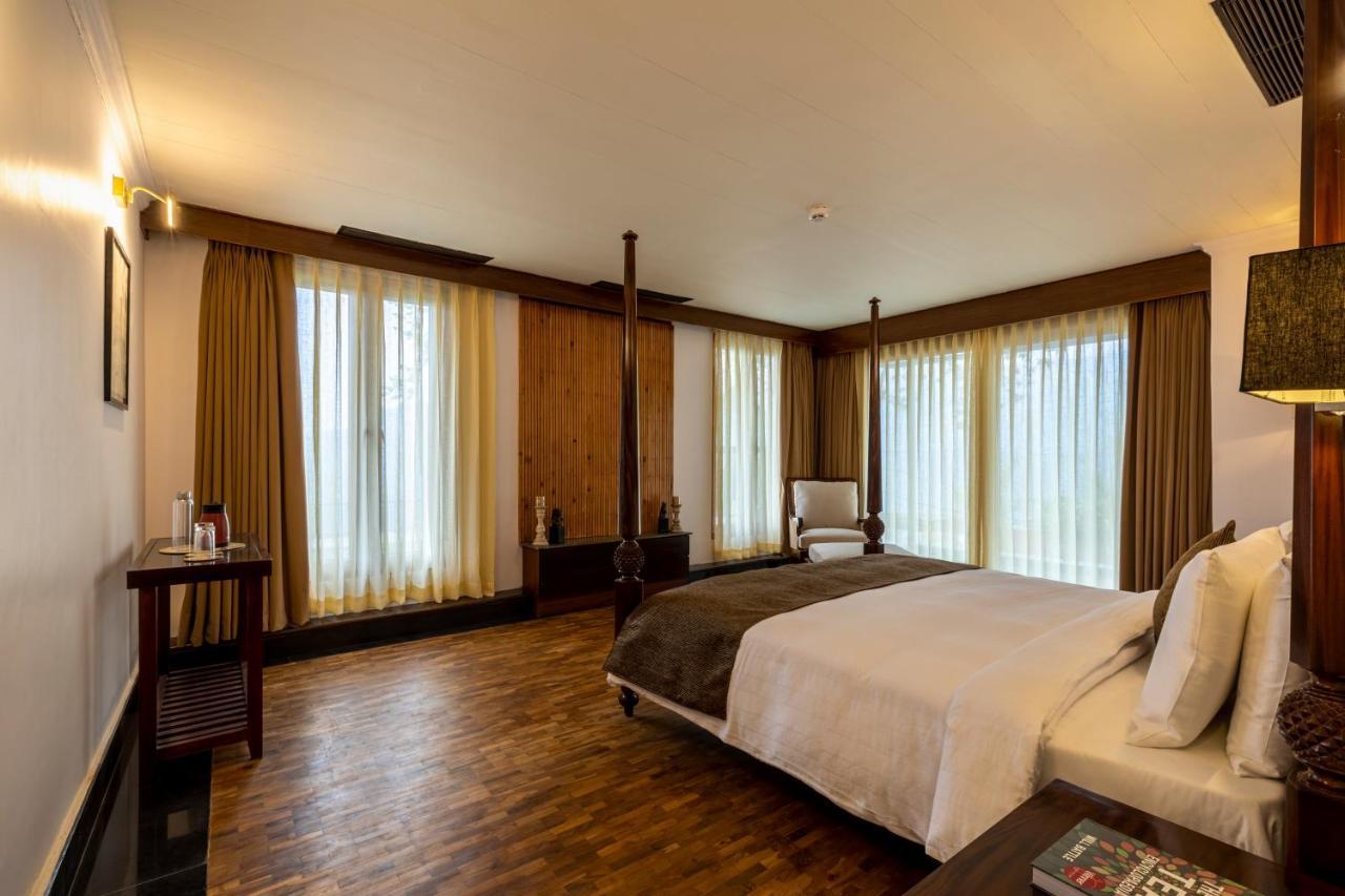 Ama Stays & Trails Puttabong Cottage, Darjeeling ダージリン エクステリア 写真
