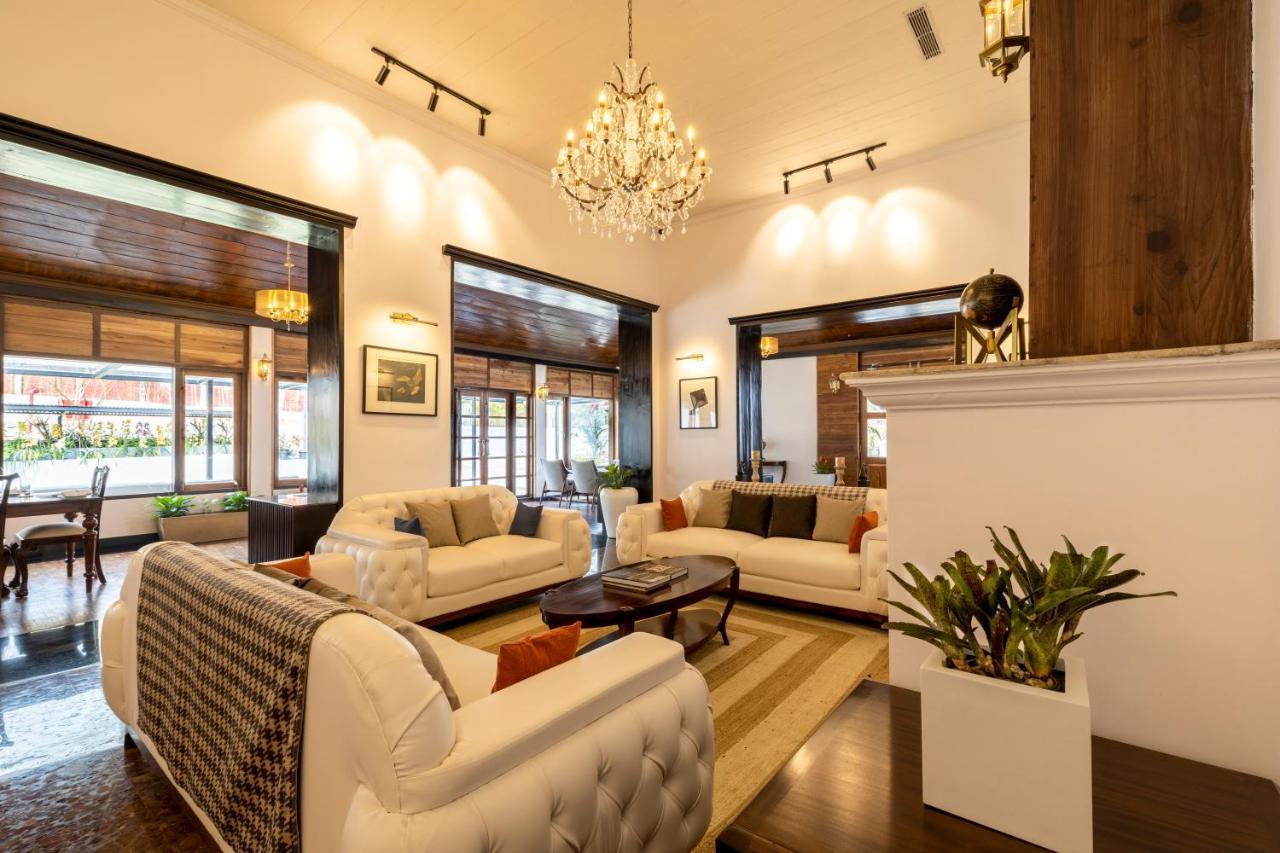 Ama Stays & Trails Puttabong Cottage, Darjeeling ダージリン エクステリア 写真